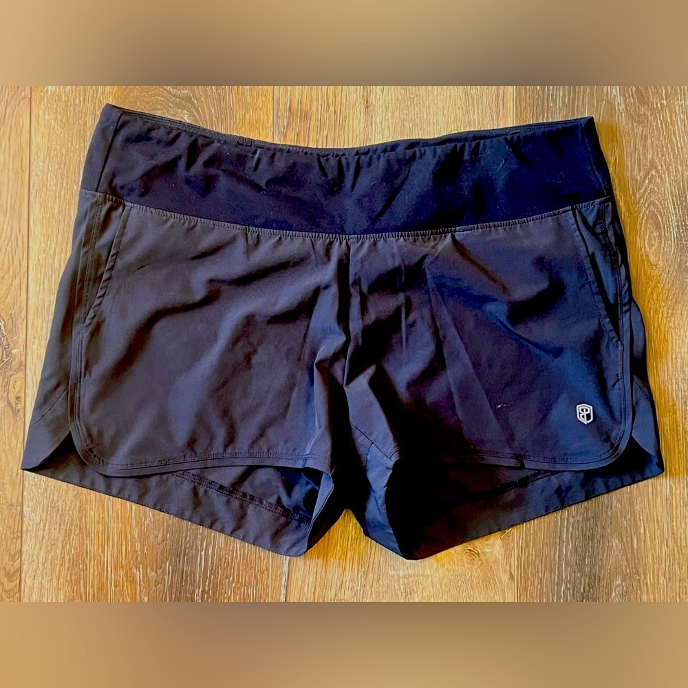 Born Primitive Maternity Shorts